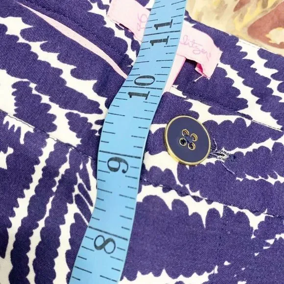❌SOLD❌ Lilly Pulitzer Women’s Peggy Zebra Print Blue White Pants Size 4 - Picture 12 of 12